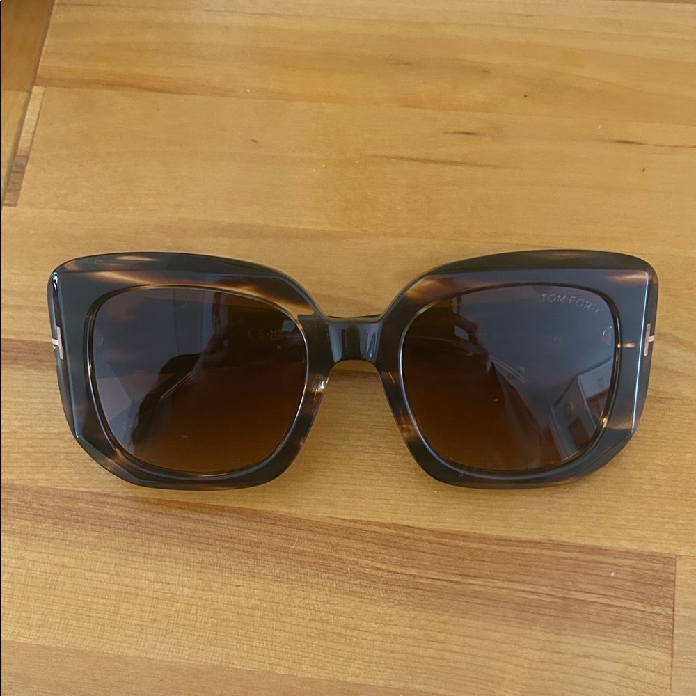 Tom Ford Women's Tortoise Carla Sunglasses